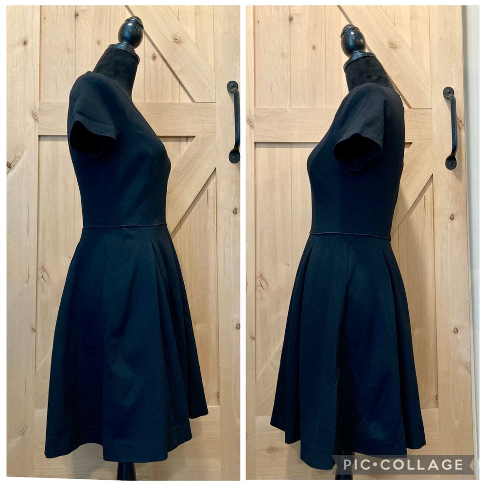 Banana Republic Black Dress with Short Sleeves and V-Neck Stretchy Size 6 - Picture 2 of 16